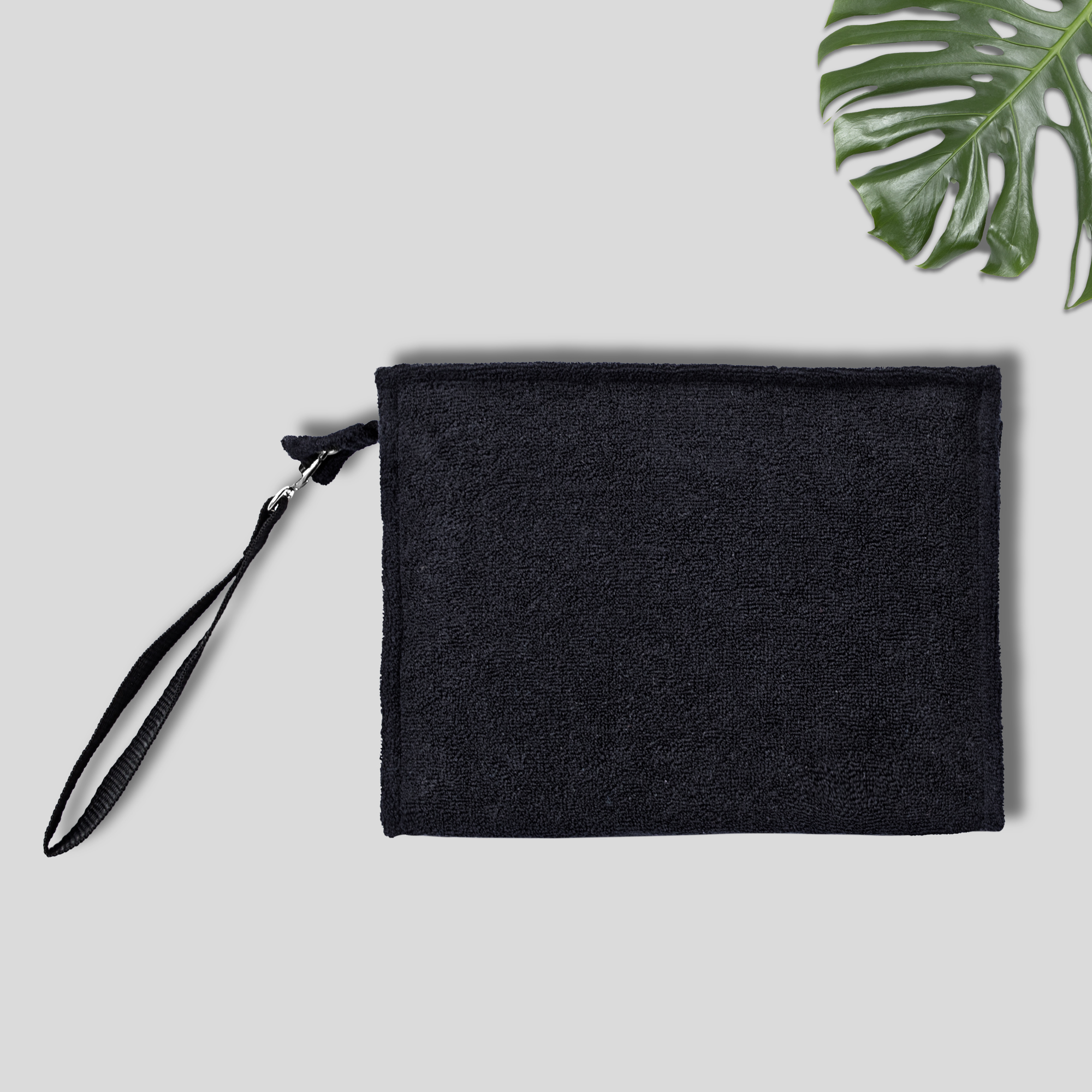 BlackPouch