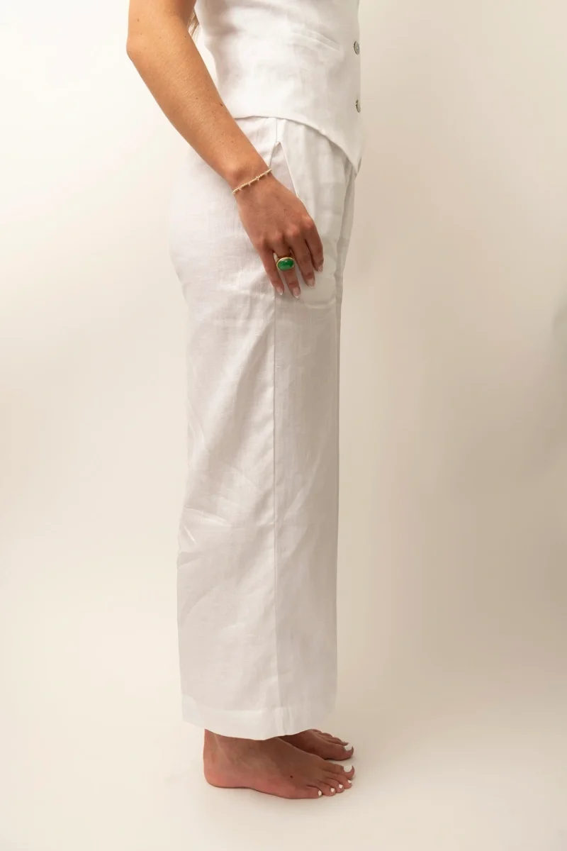 MODEL ECOMM_0406_02